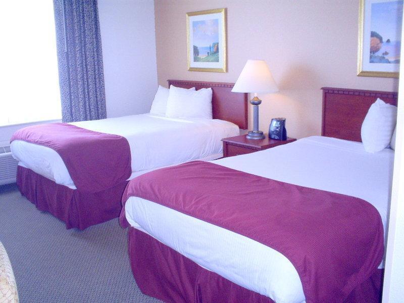 מלון Baymont By Wyndham Plymouth מראה חיצוני תמונה
